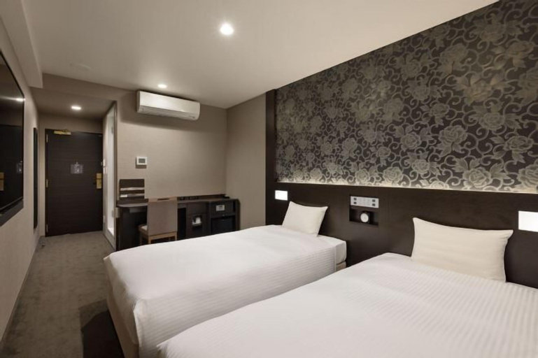 Bedroom 12