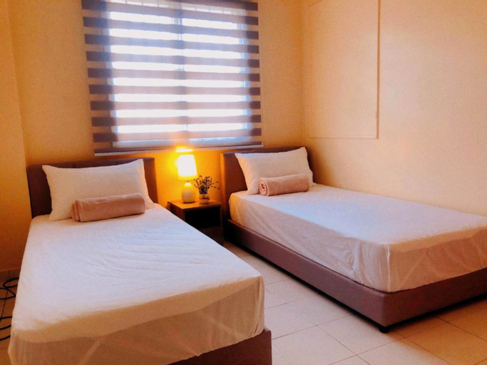 Bedroom 13