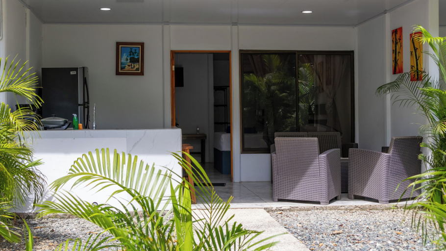 Private kitchen 4, Playa Negra Home's, Talamanca