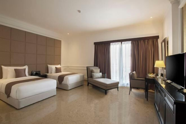 Bedroom 13