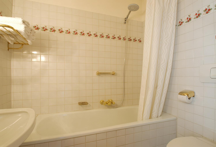 Bathroom 3, Ristorante Napoleone, Braunau am Inn