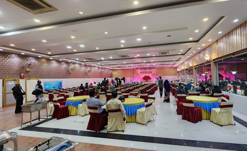 Food & Drinks 4, Hotel President, Gorakhpur