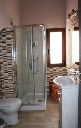 Bathroom, Room and Breakfast I Gemelli, Carbonia-Iglesias