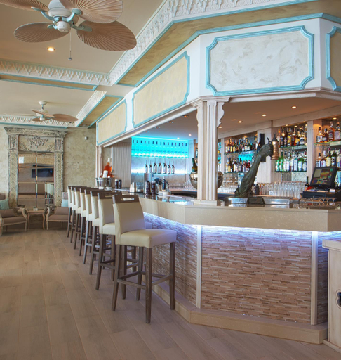 Food & Drinks 5, El Oceano Beach Hotel Adults Only Recommended, Málaga
