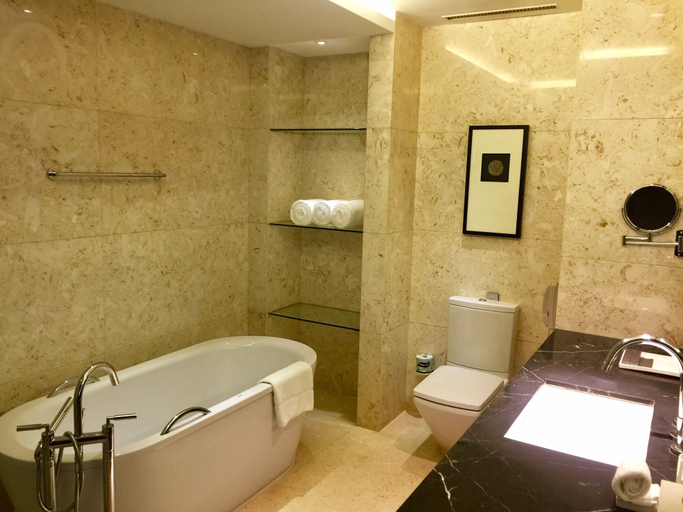 Bathroom 5, The Sandalwood, Beijing - Marriott Executive Apartments, Beijing