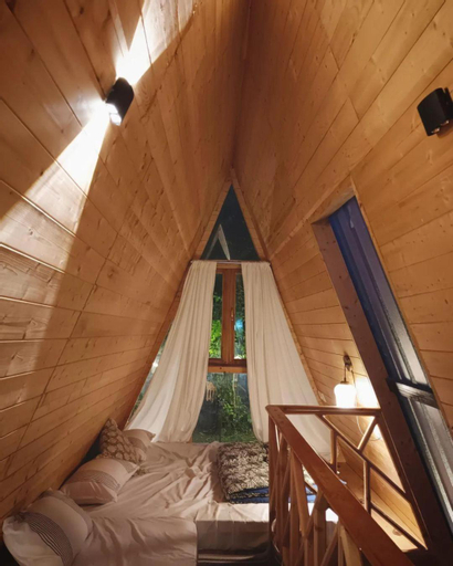 Bedroom 2, Alaknanda Kinare, Chamoli