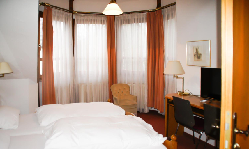 Others 3, Hotel Sonne, Ostalbkreis
