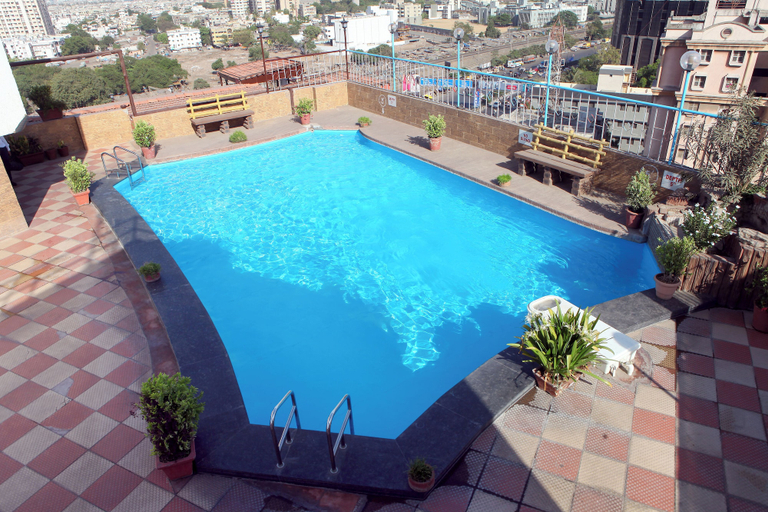 Sport & Beauty 4, Lords Plaza, Surat, Surat