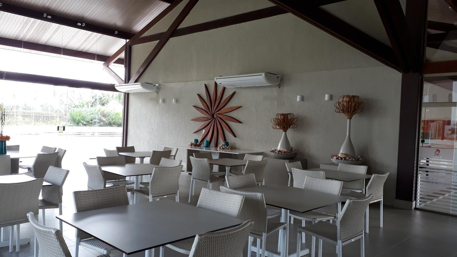 Food & Drinks 5, Oka Flat Muro Alto, Ipojuca
