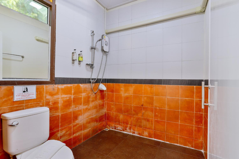 Bathroom 4, Aonang Privacy Resort, Mueang Krabi