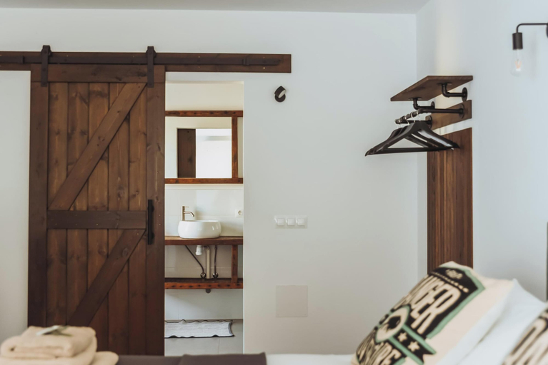 Bedroom 2, Finca Viva la Vida, Málaga