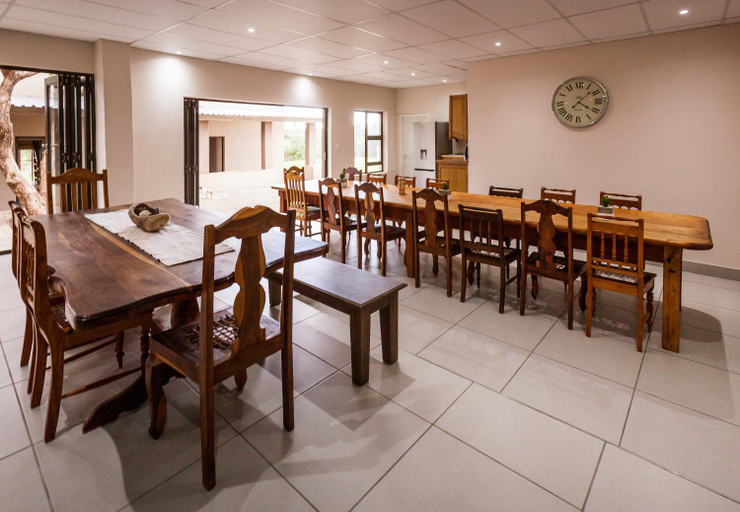 Food & Drinks 4, Witfontein Game Lodge, Pixley ka Seme