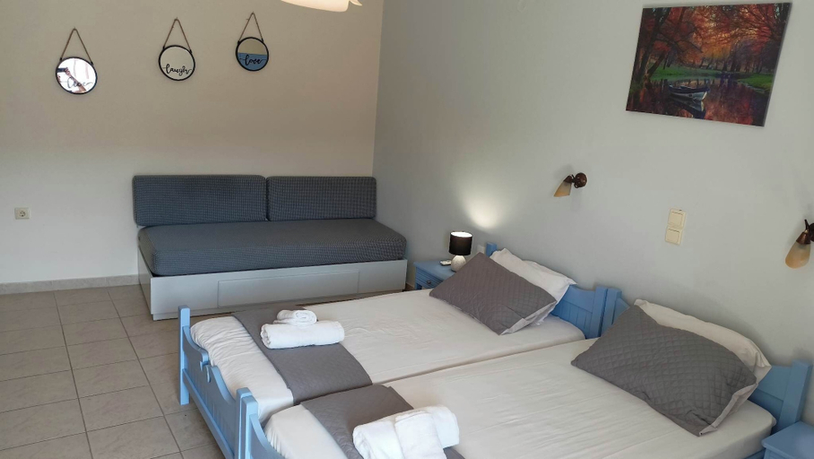 Bedroom 5, Romeos Studios, Crete
