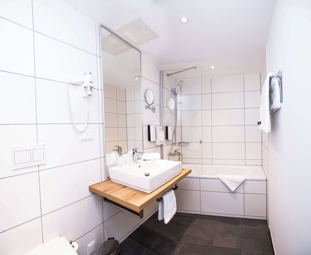 Bathroom 8