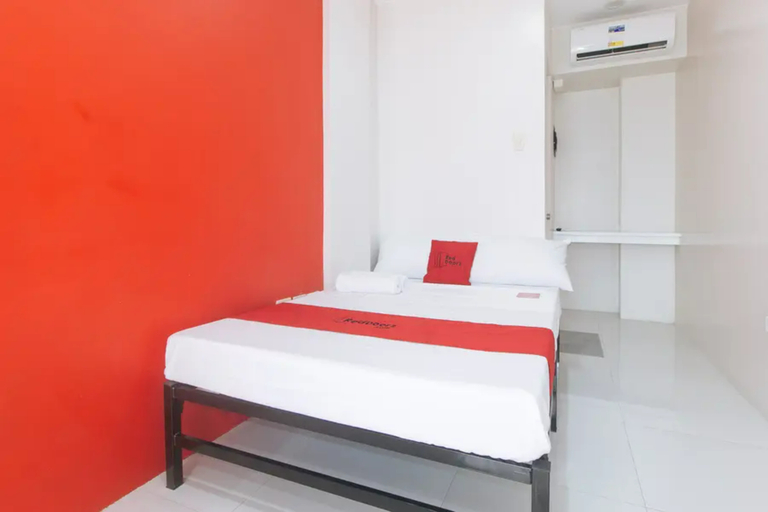 Bedroom 3, RedDoorz @ Aerial Hotel Los Baños, Calauan
