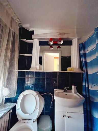 Bathroom, Hotel Holiday, East Macedonia and Thrace
