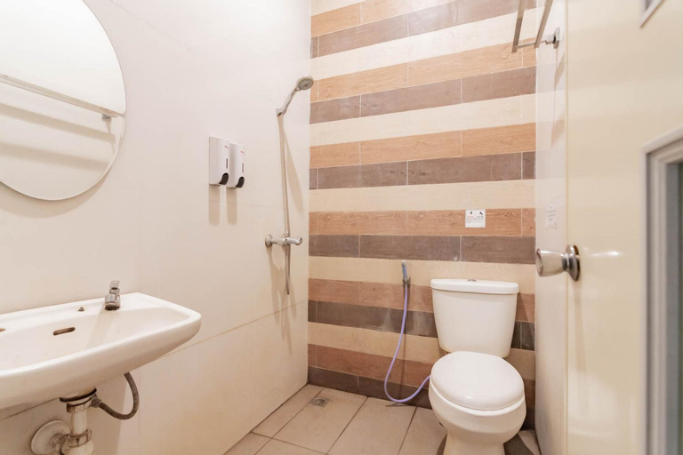 Bathroom 5
