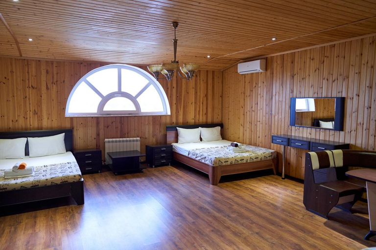 Others 2, Papaya Hotel, Sochi gorsovet