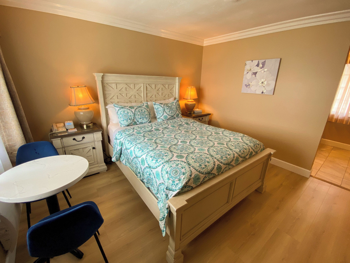 Bedroom 2, Cliff House Inn On The Ocean, Ventura