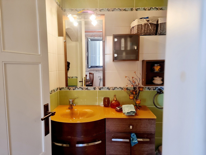 Bathroom 5, Stone Suites & Villas by Open City Hotel, Peloponnese
