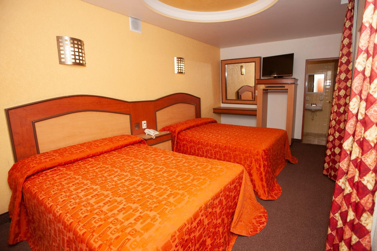 Bedroom 2, Hotel Tres Colonias - Solo Adultos, Mexico City