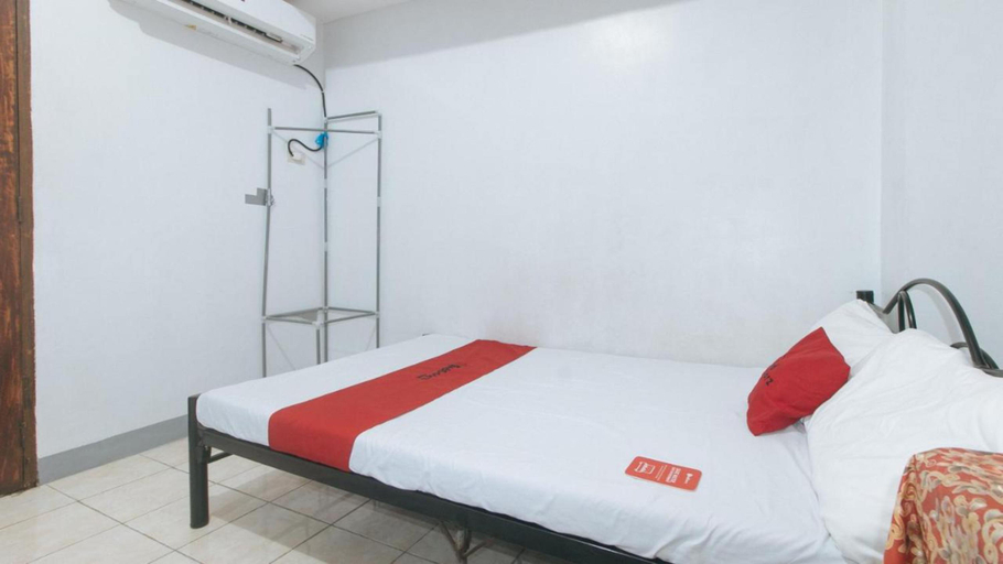 Bedroom 4, MCP Transient near NAIA, Pasay City