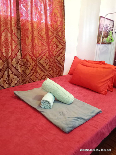 Bedroom, Six21 FAMILY UNIT with WIFI FREE!, Antipolo City
