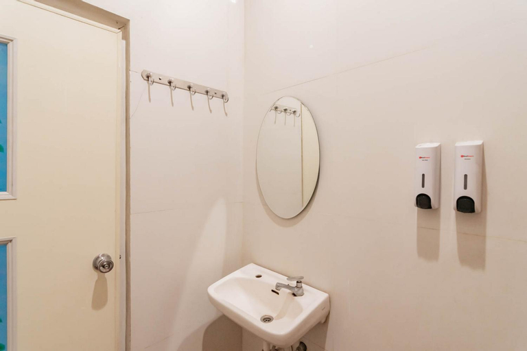 Bathroom 4