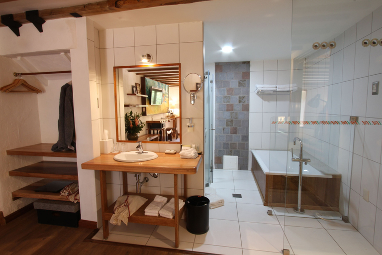Bathroom 3, ARQUEOLOGO EXCLUSIVE SELECTION - Casa Peralta, Cusco