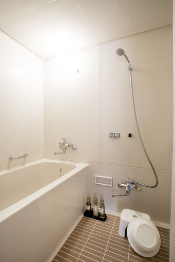 Bathroom 5, Lake Biwa Otsu Prince Hotel, Lake Biwa