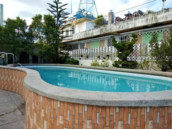 Swimming Pool 7