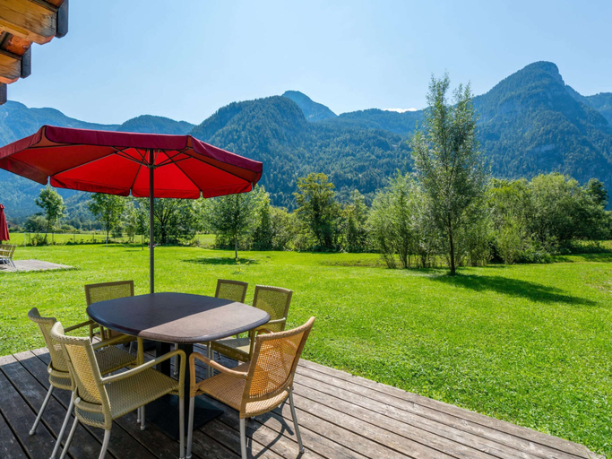 Balcony, Apartment in Obertraun by Hallstattersee, Gmunden