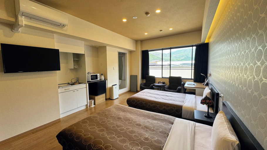 Bedroom 4, Yufuin Akarinoyado, Yufu