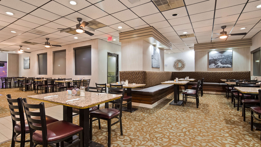 Food & Drinks 5, Best Western Pecos Inn, Eddy
