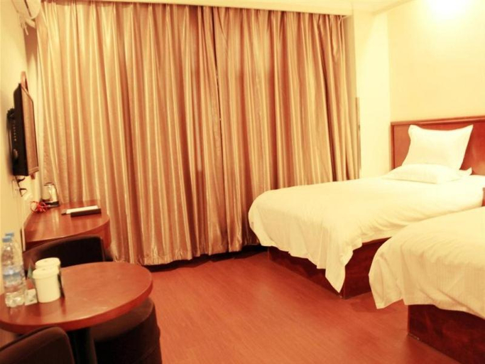 Bedroom 3, GreenTree Inn Langfang Dachang South Huaan Road Express Hotel, Langfang