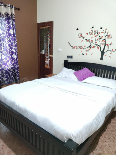 Bedroom 13