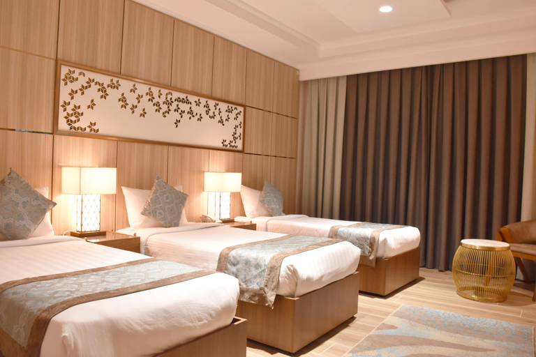 Bedroom 2, Midan Hotel, Makkah