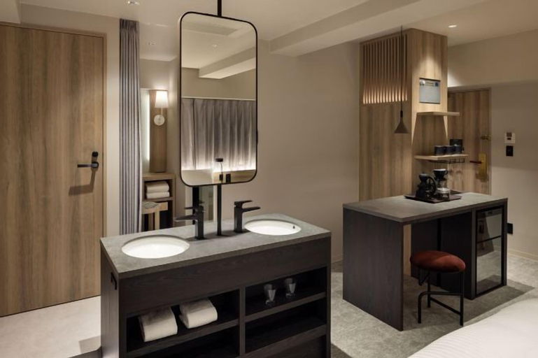 Bathroom 21