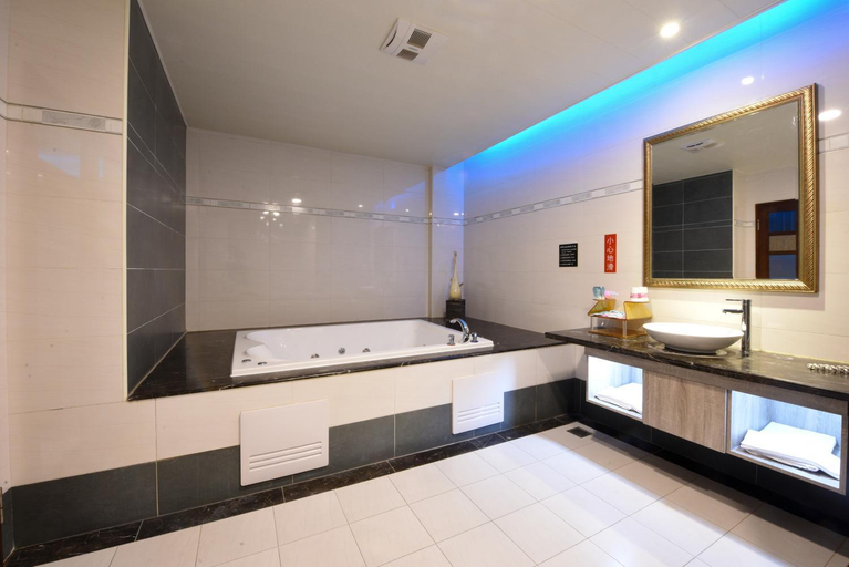 Bathroom 5, I-Like Motel, Taoyuan