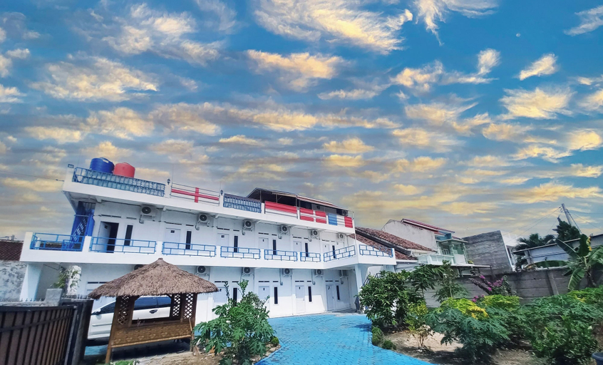 Exterior & Views, Uncle Dhana Kostel, Bandar Lampung