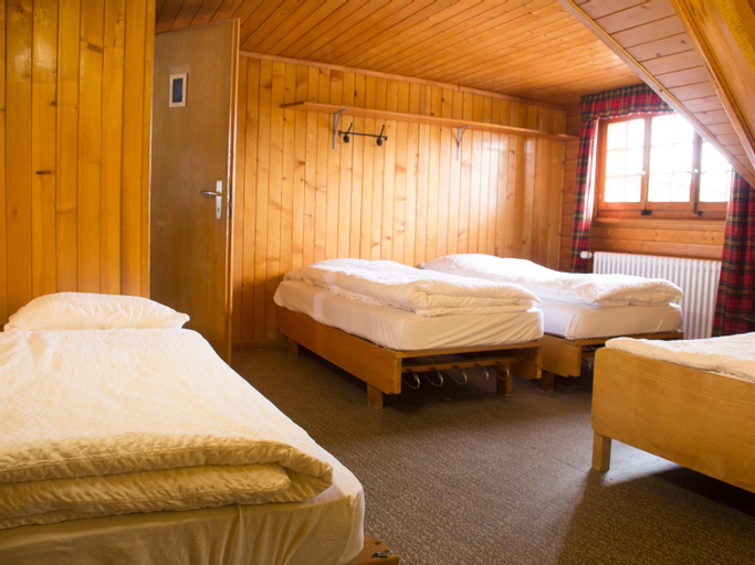 Bedroom 3, Refuge de Plan-Francey, La Gruyère