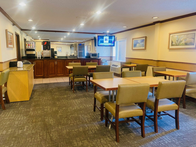 Food & Drinks 3, Norwood Inn Statefare Grounds, Indianapolis