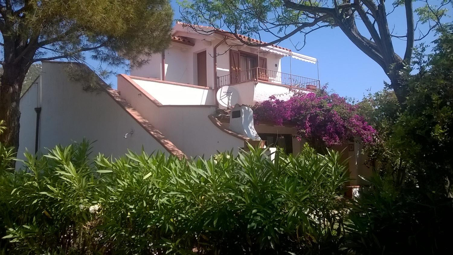 Others 4, B&B Vacanza Facile, Cagliari
