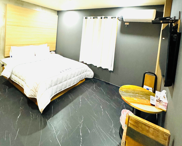 Bedroom 3, AIN Hotel, Yeonje