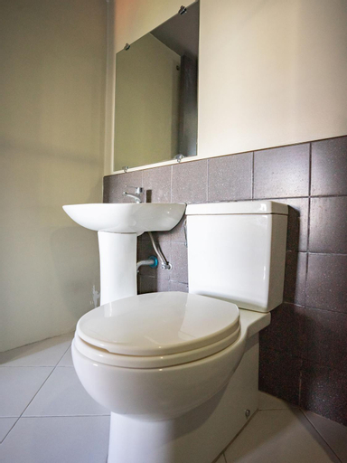 Bathroom 7