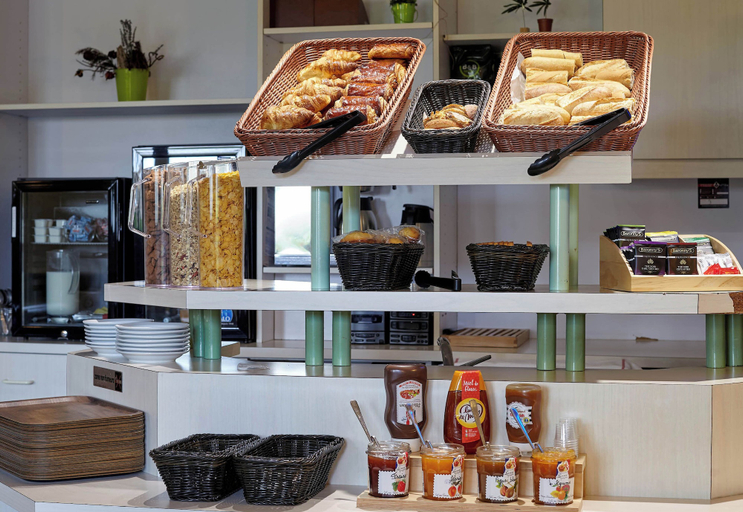 Food & Drinks 5, B&B Hotel Saclay, Essonne