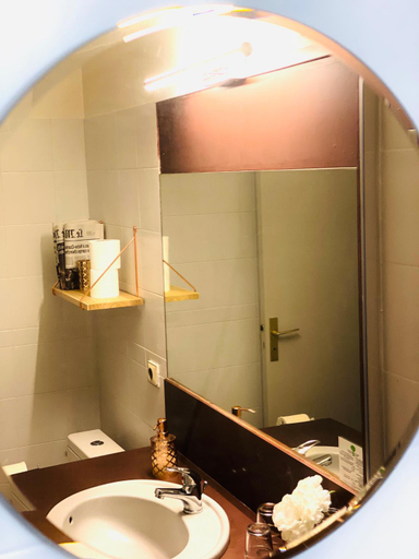 Bathroom 3, Hotel Le Midi Clermont-Cournon, Puy-de-Dôme