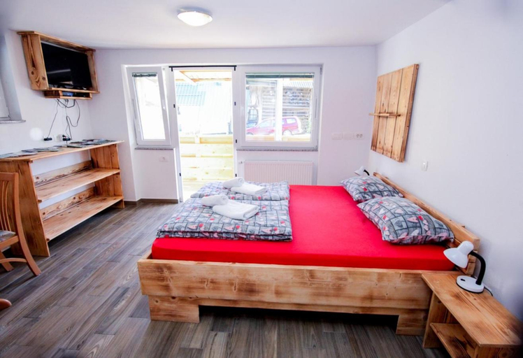 Others 3, Apartmaji Pri Kozmavo - Little House, Bohinj