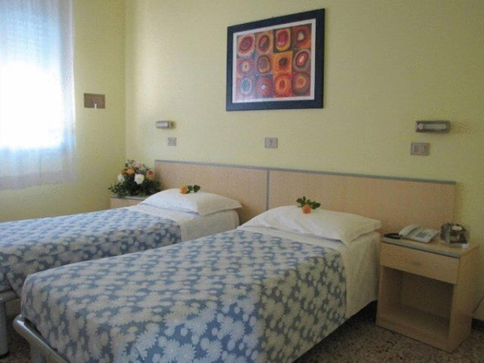 Bedroom 2, Hotel Senio, Ravenna