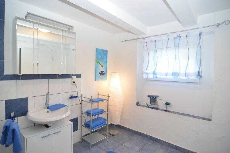 Bathroom 11